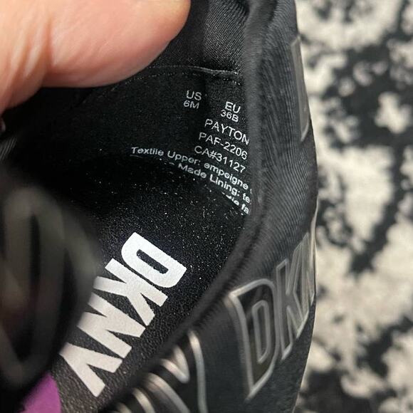 DKNY Payton Women's Sneakers Size 6 - Picture 6 of 6